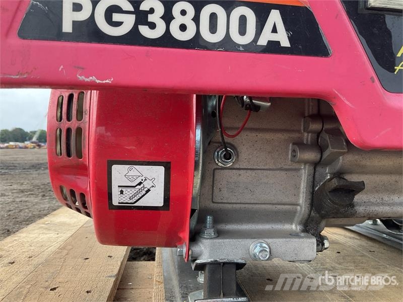 Clarke PG3800A 2.7 kW Skid-Mounted Generator Set Dizelski agregati