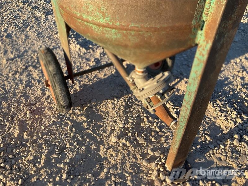 Clemco SCWB-2452 Sand Blaster Construcción - Otros