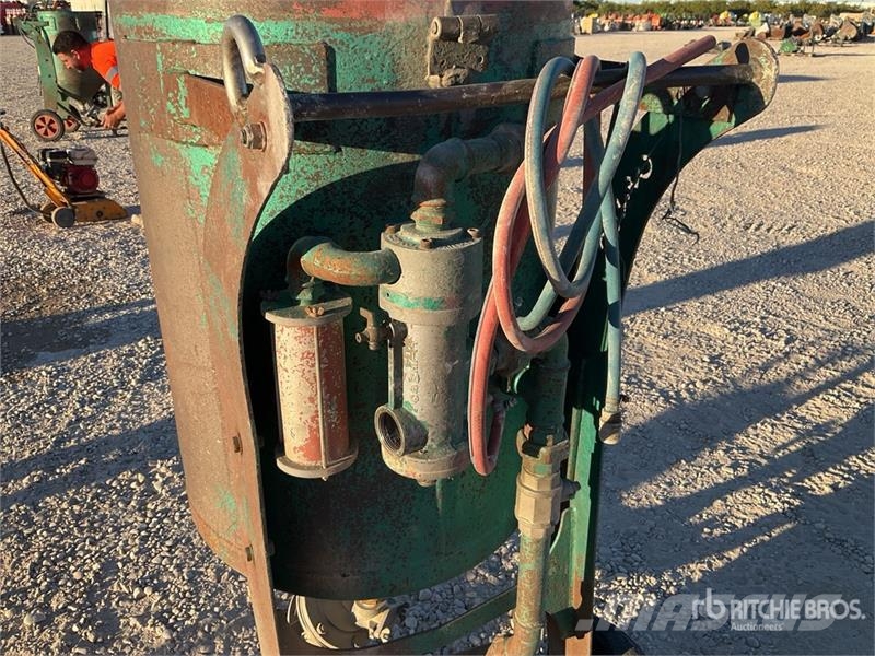 Clemco SCWB-2452 Sand Blaster Construcción - Otros