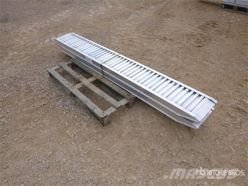CLM 85.25 Qte De Rampes Aluminium (Non Utilise) Qty Of Andre komponenter