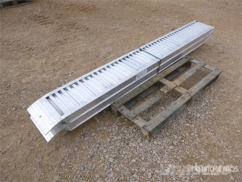 CLM 85.25 Qte De Rampes Aluminium (Non Utilise) Qty Of Andre komponenter