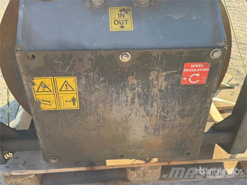 CM CBR10 Godet Cribleur Excavator Screening Bucket - Preosievacie lopaty