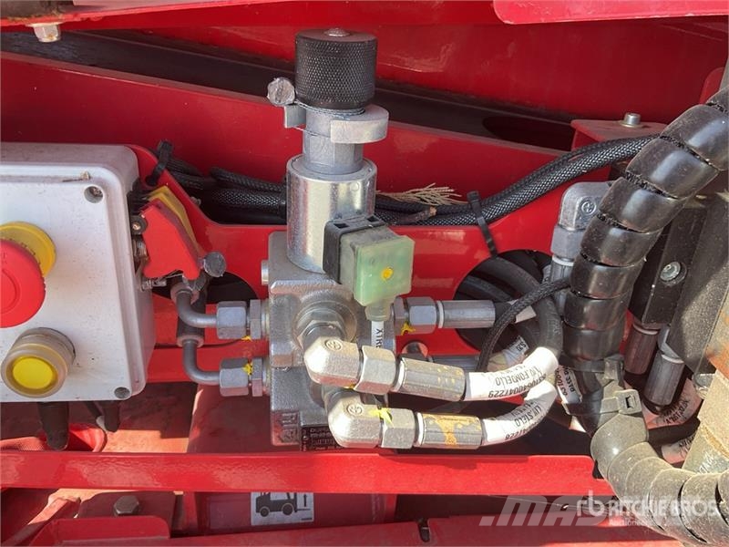 CMC S20 Crawler Diesel Articulating Boom Lift رافعات سلة مفصلية