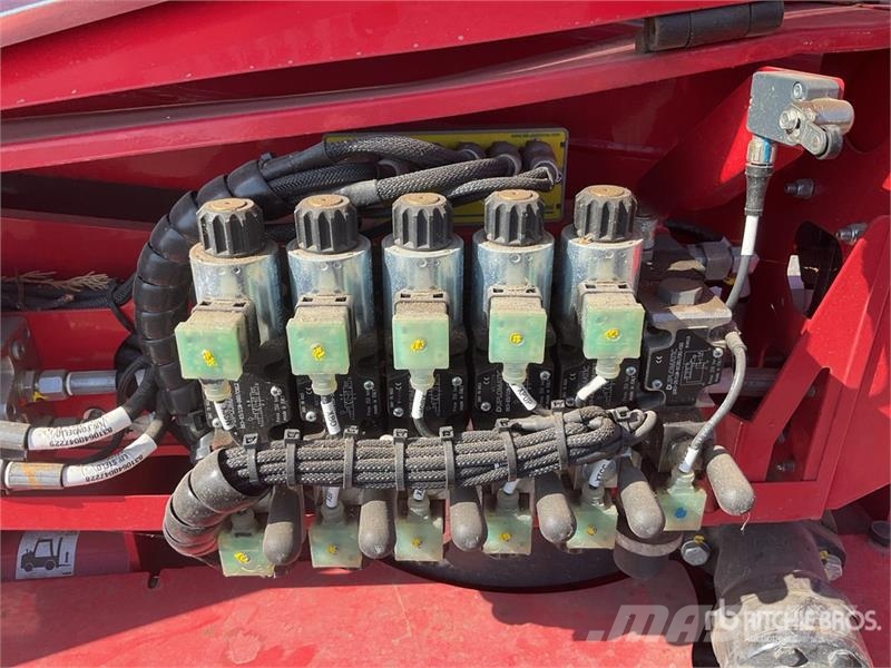 CMC S20 Crawler Diesel Articulating Boom Lift رافعات سلة مفصلية