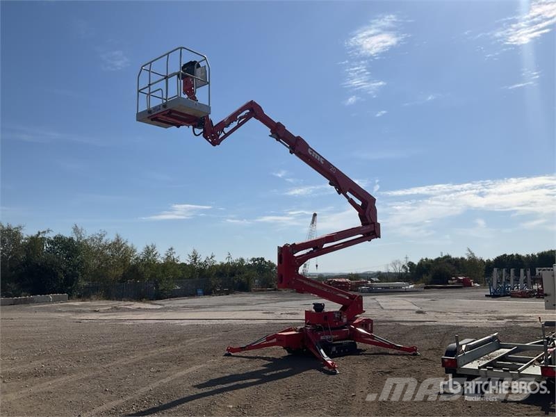 CMC S20 Crawler Diesel Articulating Boom Lift رافعات سلة مفصلية