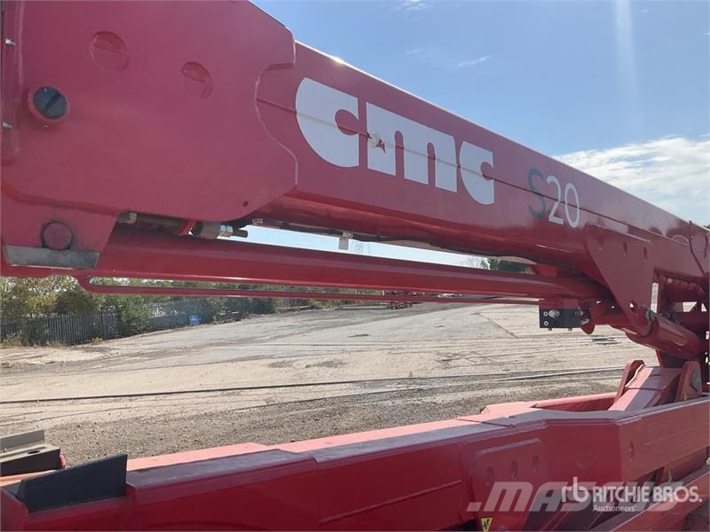 CMC S20 Crawler Diesel Articulating Boom Lift رافعات سلة مفصلية