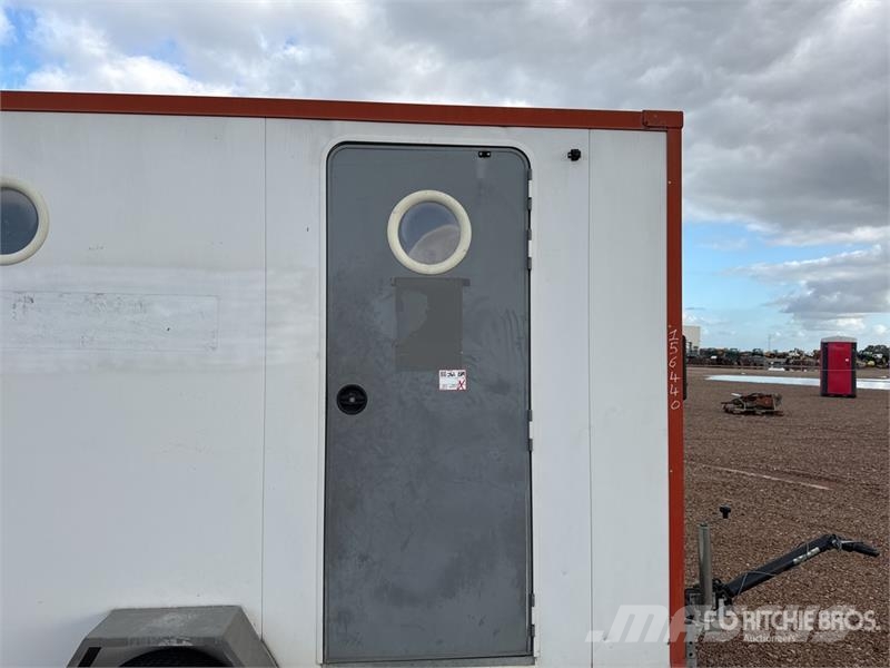 CNSE Bungalow De Chantier 1 Essieu S/A Roadwork Cabin Alte remorci