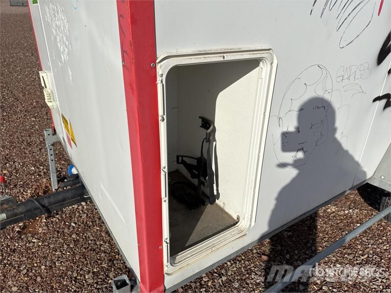 CNSE S/A Bungalow De Chantier Roadwork Cabin Alte remorci