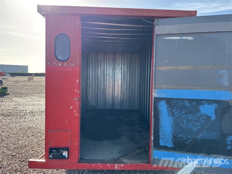 CNSE S/A Bungalow De Chantier Roadwork Cabin Alte remorci