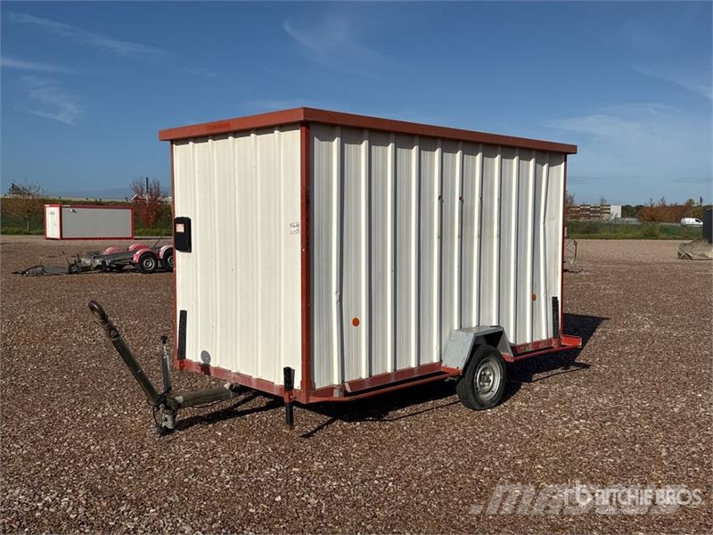 CNSE S/A Bungalow De Chantier Roadwork Cabin Alte remorci