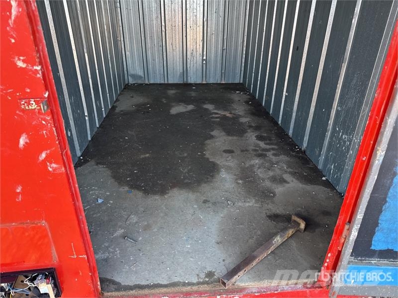 CNSE S/A Bungalow De Chantier Roadwork Cabin Alte remorci