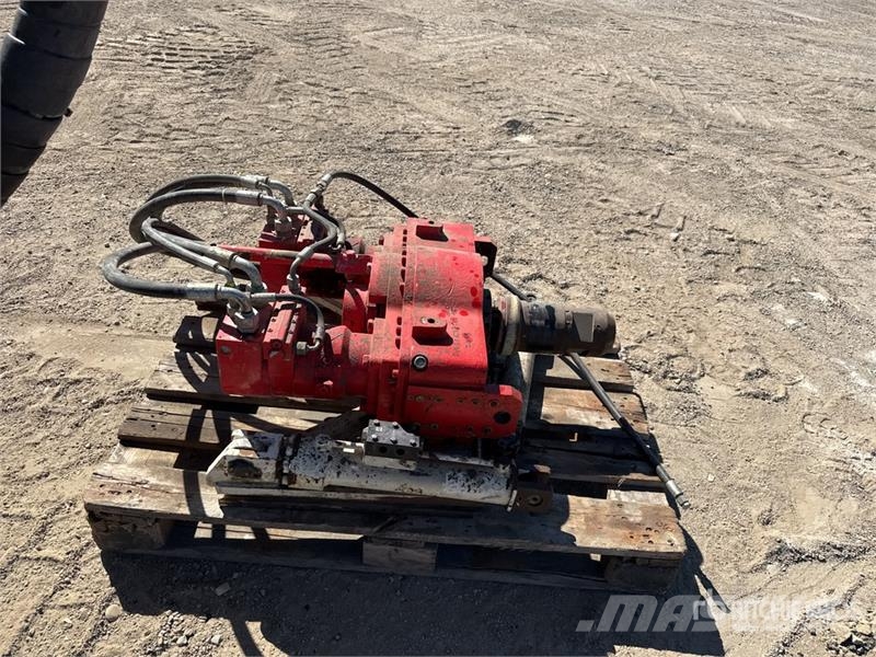 Comacchio Crawler Mounted Foreuse Blasthole Drill Diğer sondaj ekipmanları
