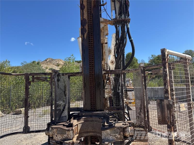 Comacchio Crawler Mounted Foreuse Blasthole Drill Diğer sondaj ekipmanları