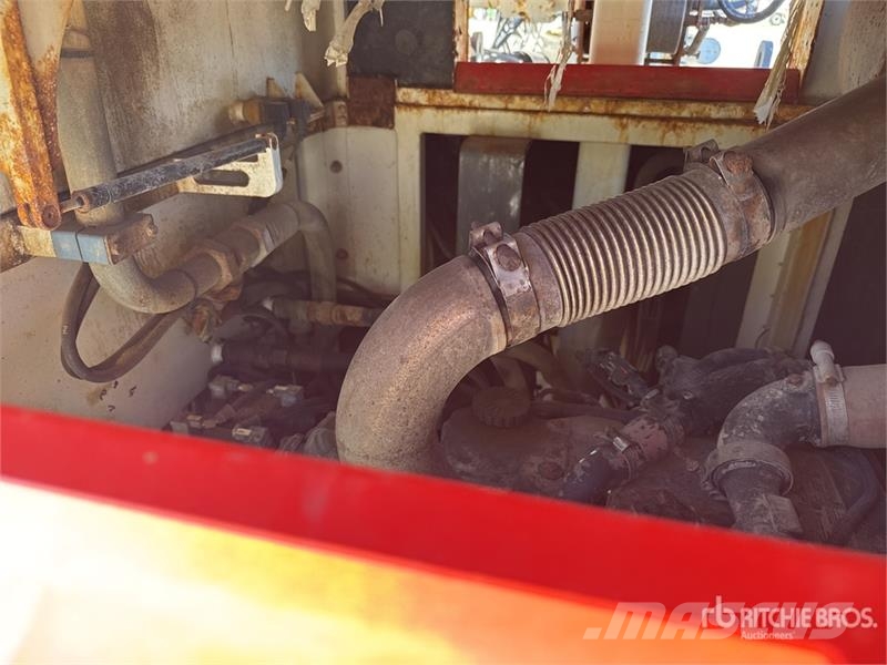 Comacchio Crawler Mounted Foreuse Blasthole Drill Diğer sondaj ekipmanları