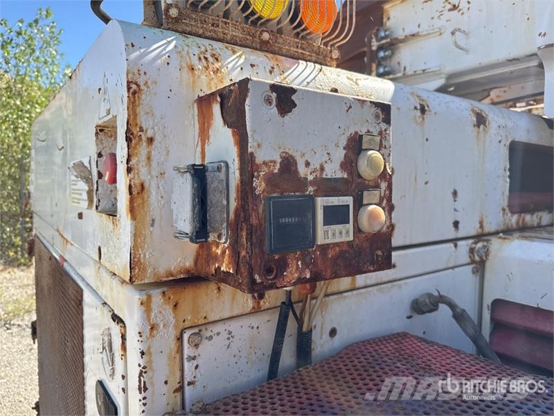 Comacchio Crawler Mounted Foreuse Blasthole Drill Diğer sondaj ekipmanları