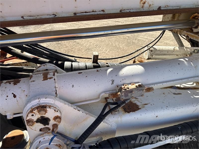 Comacchio Crawler Mounted Foreuse Blasthole Drill Diğer sondaj ekipmanları