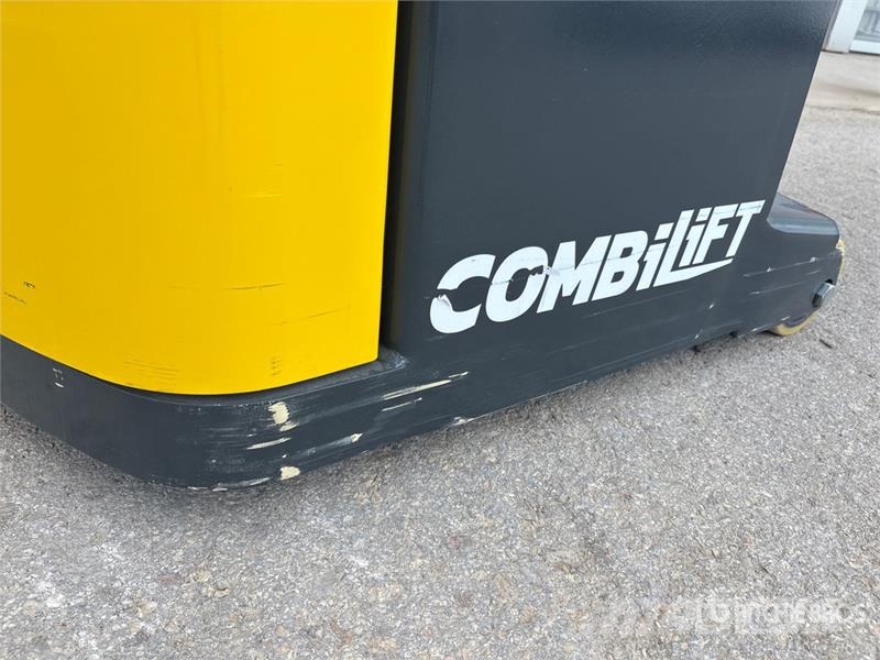 Combilift Combi-CS 2500 kg Electric Stacker Samopogonski ručni viljuškari