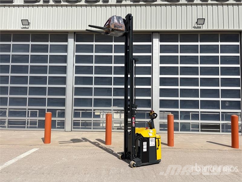 Combilift Combi-CS 2500 kg Electric Stacker Samopogonski ručni viljuškari