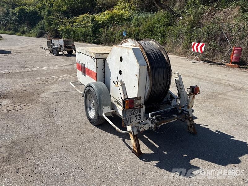 Comema Treuil 1 Essieu S/A Winch Подемници, лебедки и елеватори за материали