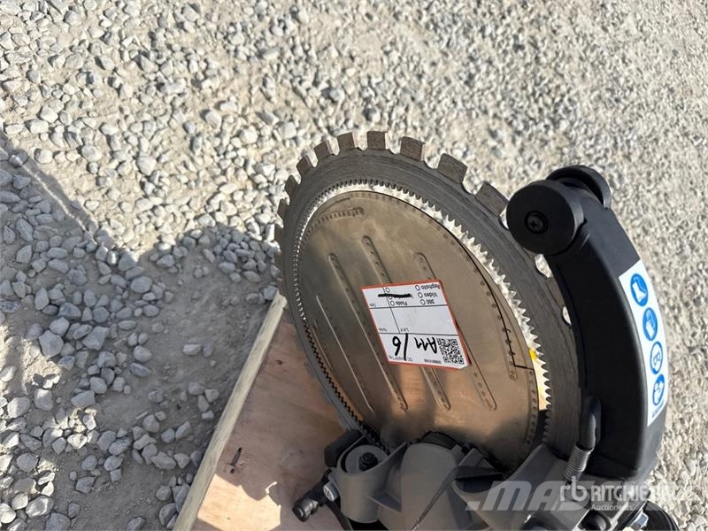 Comer CTE 370 RING Brick Cutter Kő és Betonvágó eszközök