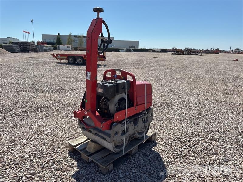 Compacteur A Guidage Manuel Walk Behind Roller (In Diğer silindirler