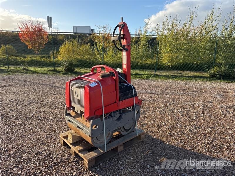 Compacteur Vibrant Walk Behind Roller (Inoperable) Other rollers