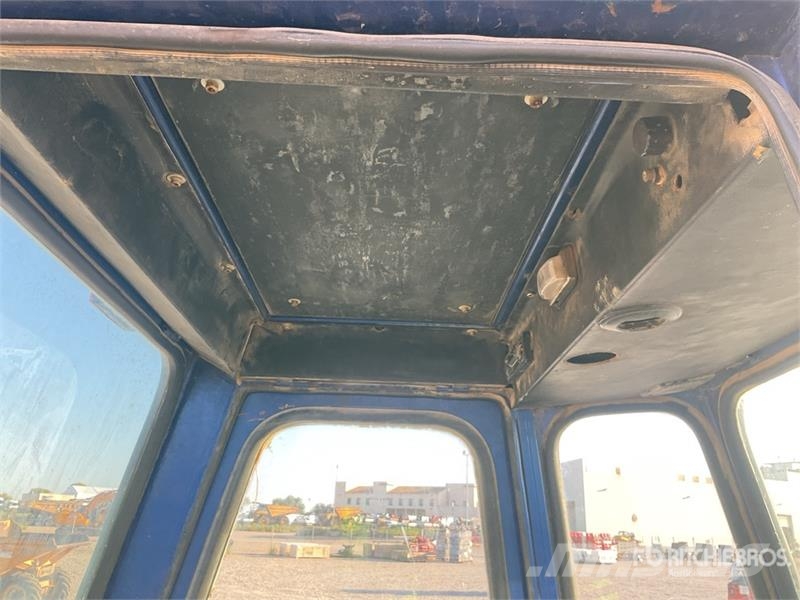 Compactor MV 616 DT Smooth Drum Walzenzüge