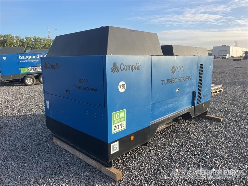 Compair C200TS-24 20 m3/min DLT2703HP Air Compressor Kompresori
