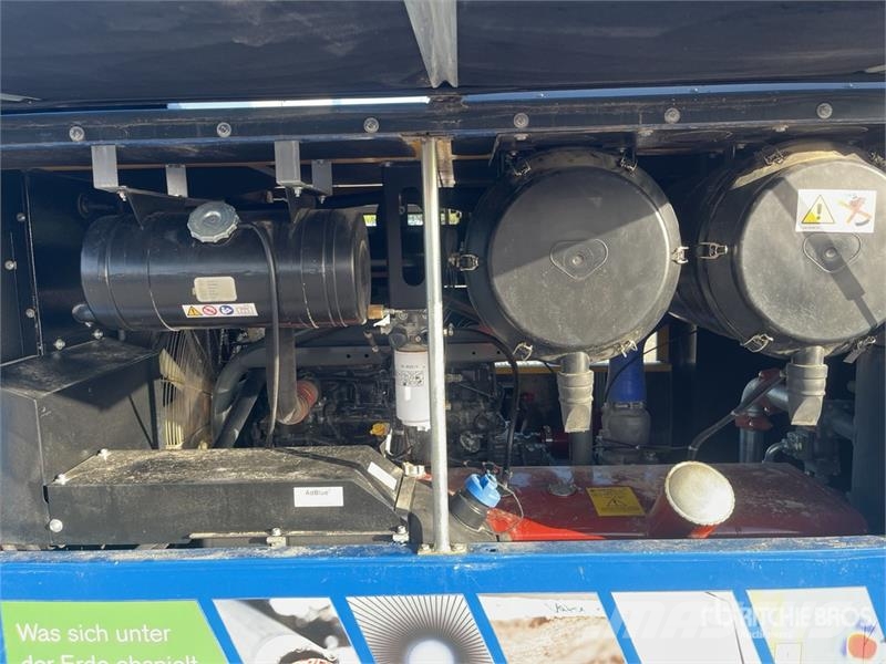 Compair C200TS24/HG1 DLT2703 20 m3/min Mobile Air Compress Kompresori