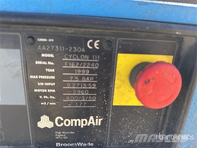 Compair CYCLON 111 Skid-Mounted Compresseur Electrique Air Kompresory