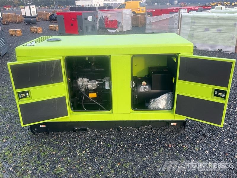 Compal VG-R30 37.5 kVA Diesel 30KW Generator Set Dieselgeneraattorit