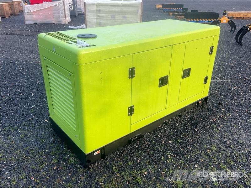 Compal VG-R30 37.5 kVA Diesel 30KW Generator Set Dieselgeneraattorit