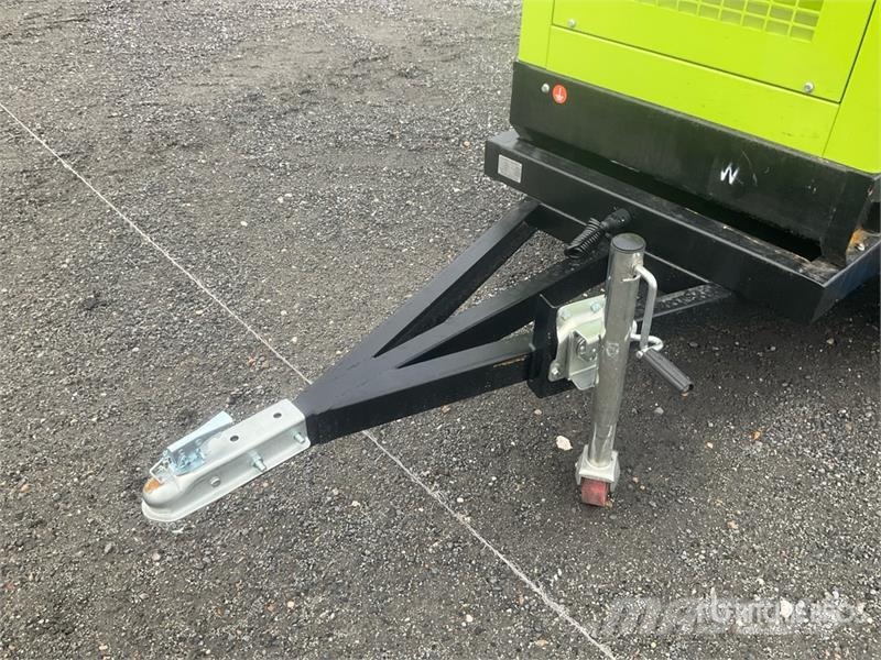 Compal VG-R30 Diesel 30 Kw Portable Generator Set Dīzeļģeneratori