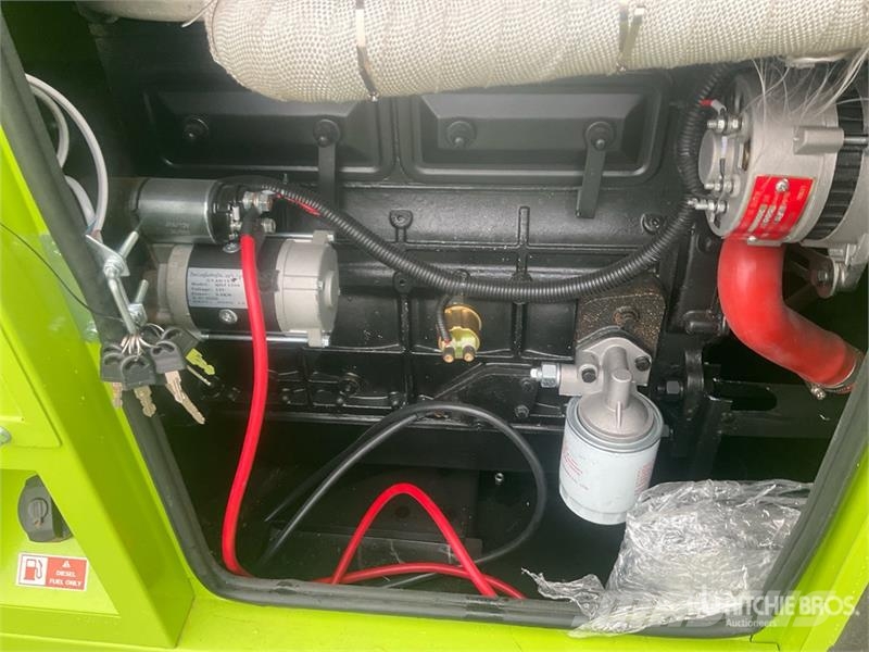 Compal VG-R30 Diesel 30 Kw Portable Generator Set Dīzeļģeneratori