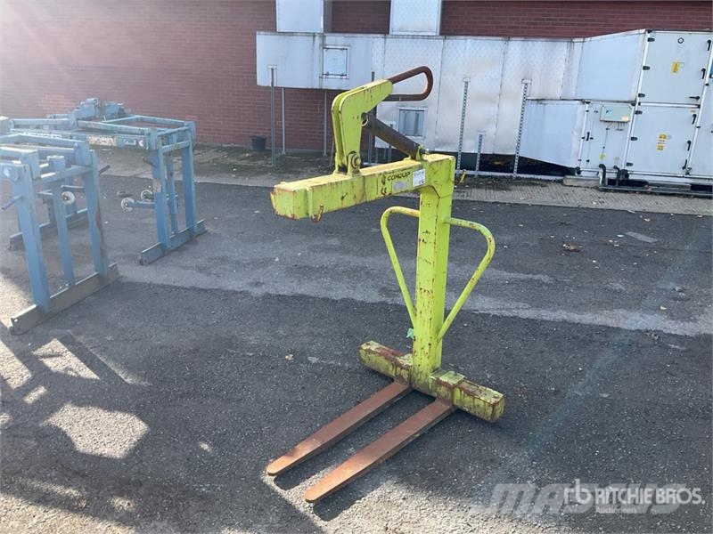 Conquip CA102-02000 Crane Pallet Forks Вили