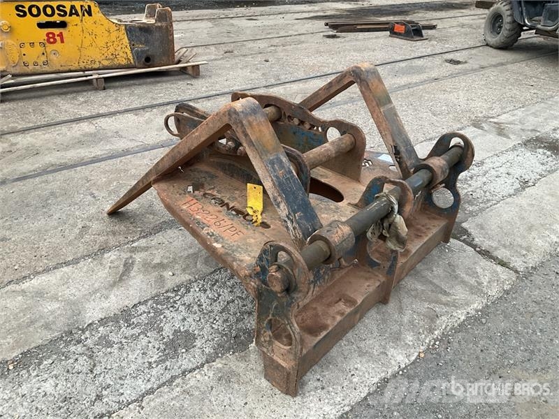 Conquip Pallet forks Other components