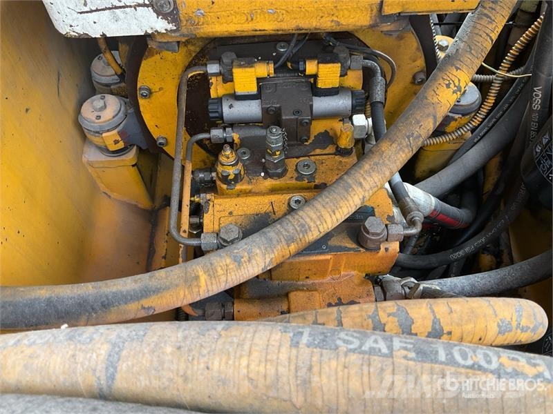 Corinsa CCH721 Pneumatic Roller Kolesni valjarji s pnevmatikami