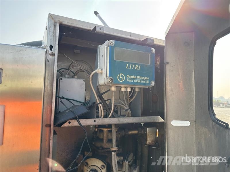  Cosmec CD90 Fuel Tank Kraftstoff- und Zusatzstoffbehälter
