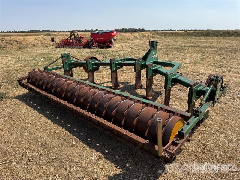 Cousins VF42H7TP24 Decompacteur 7 Dents 4.2 m 3-Point 7 Sh Inne maszyny i akcesoria uprawowe