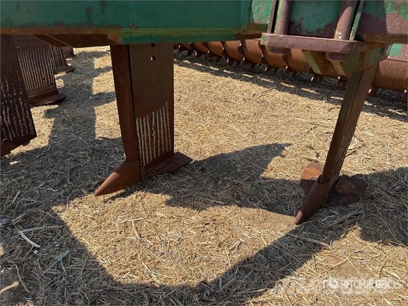 Cousins VF42H7TP24 Decompacteur 7 Dents 4.2 m 3-Point 7 Sh Inne maszyny i akcesoria uprawowe