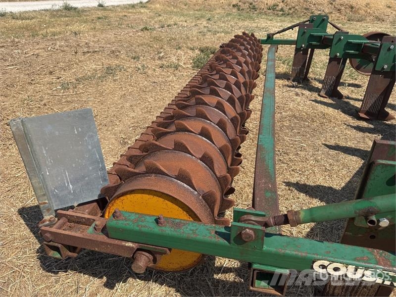 Cousins VF42H7TP24 Decompacteur 7 Dents 4.2 m 3-Point 7 Sh Inne maszyny i akcesoria uprawowe