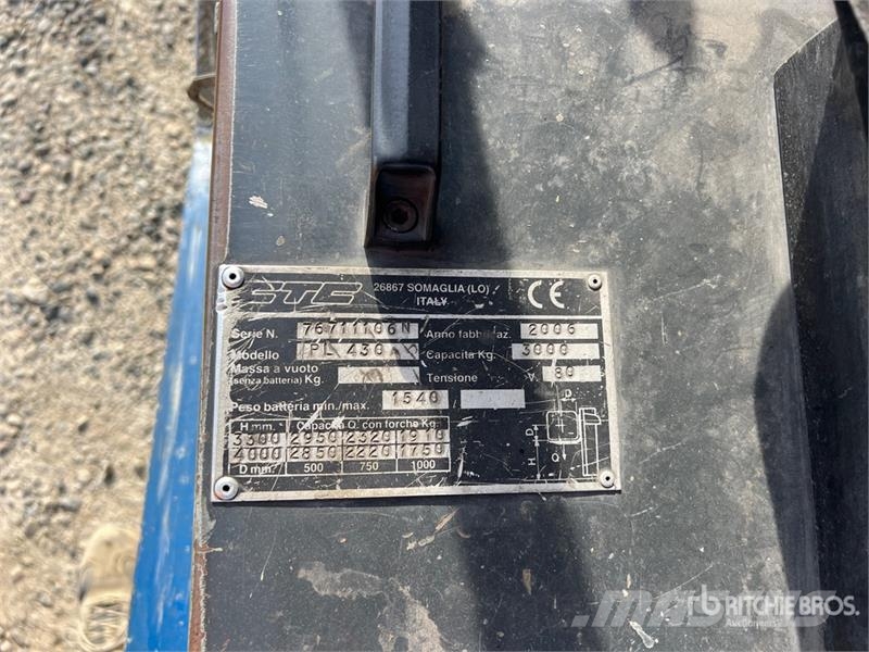 CTC PL430 3000 kg Electric Forklift Akumulátorové vozíky