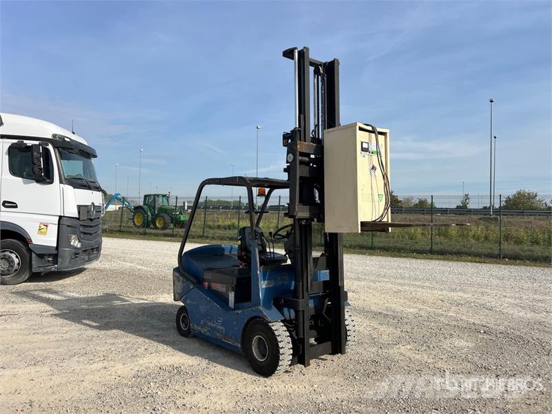 CTC PL430 3000 kg Electric Forklift Akumulátorové vozíky