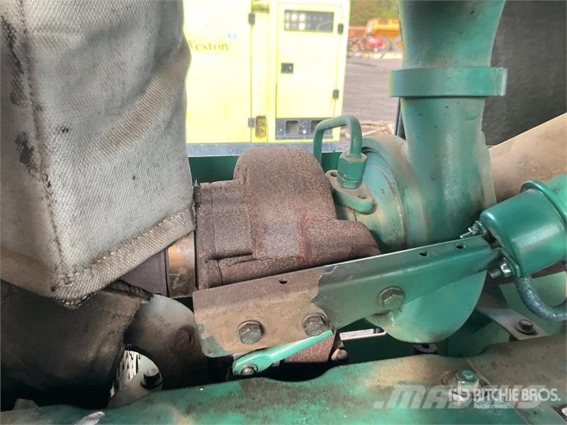 Cummins C220D5E 220 kVA Skid-Mounted Generator Set Naftové generátory