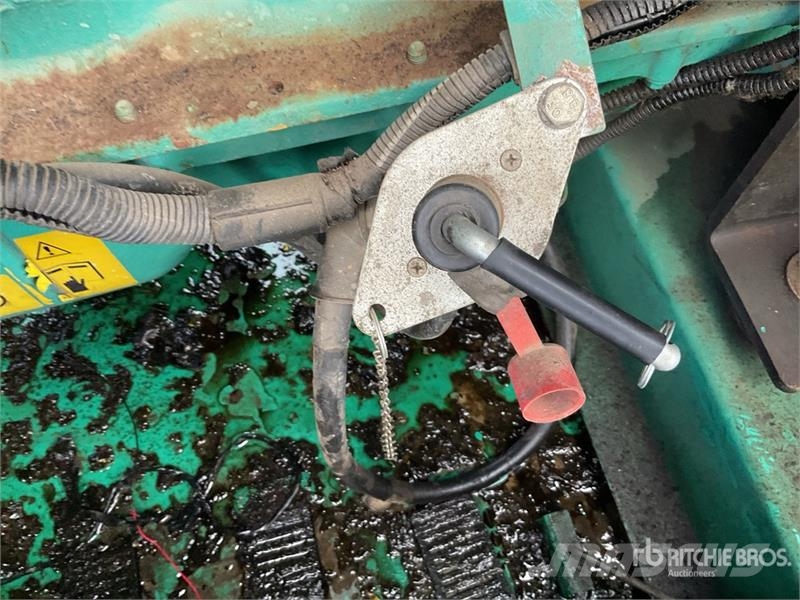 Cummins C220D5E 220 kVA Skid-Mounted Generator Set Naftové generátory