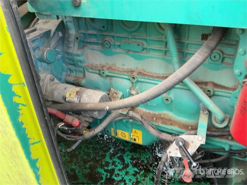 Cummins C220D5E 220 kVA Skid-Mounted Generator Set Naftové generátory