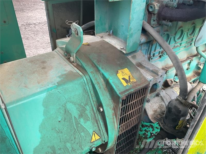 Cummins C220D5E 220 kVA Skid-Mounted Generator Set Naftové generátory