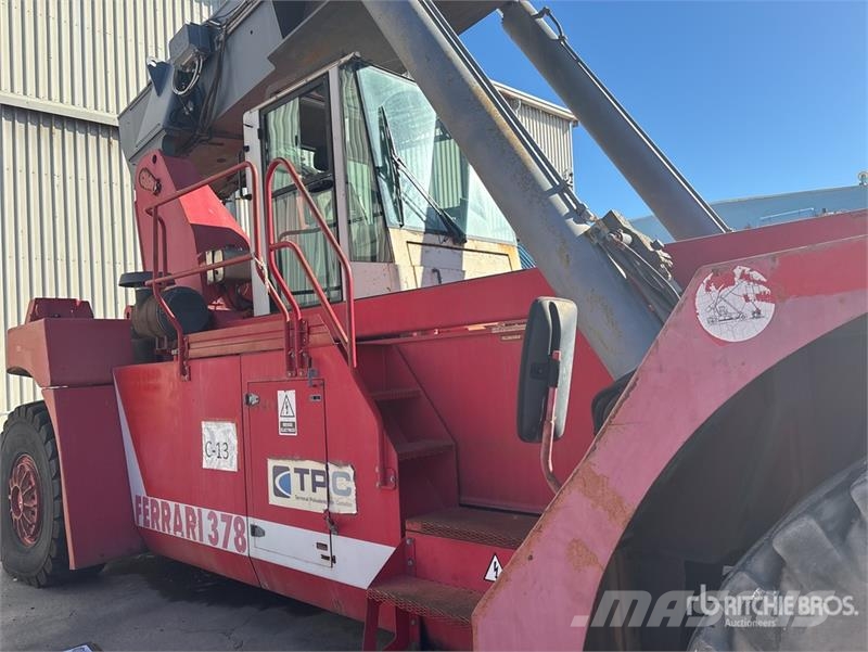 CVS F378.5 Container Reach Stacker Electric forklifts