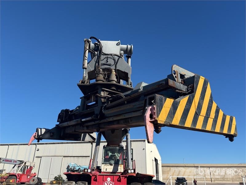 CVS F378.5 Container Reach Stacker Electric forklifts