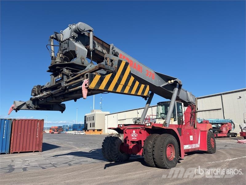  CVS F378.5 Container Reach Stacker شاحنات ذات رافعات شوكية تعمل بالكهرباء